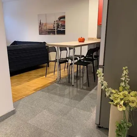Exclusive Monteurwohnung 8 Personen Apartamento